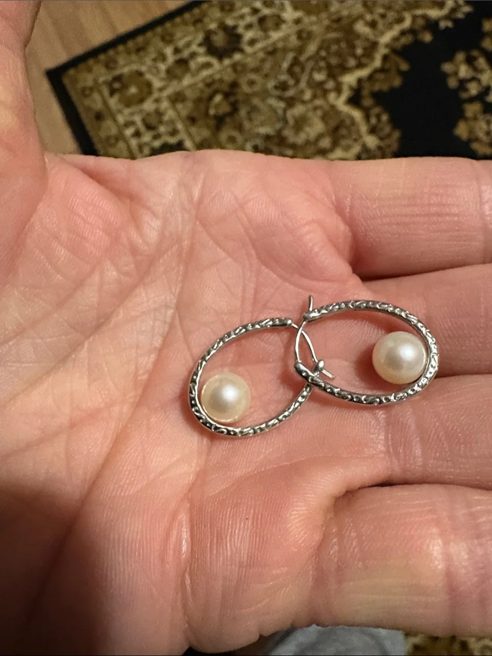 ROBERT EURE DESIGNS .925 STERLING SILVER HOOP FRESH WATER 8MM PEARL.EARRINGS